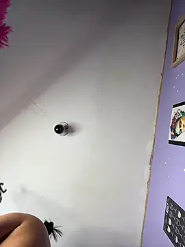 charlotte_stevenss_'s Live XXX Chat