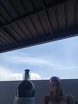 XXX chat uživo modela AdelinaVans