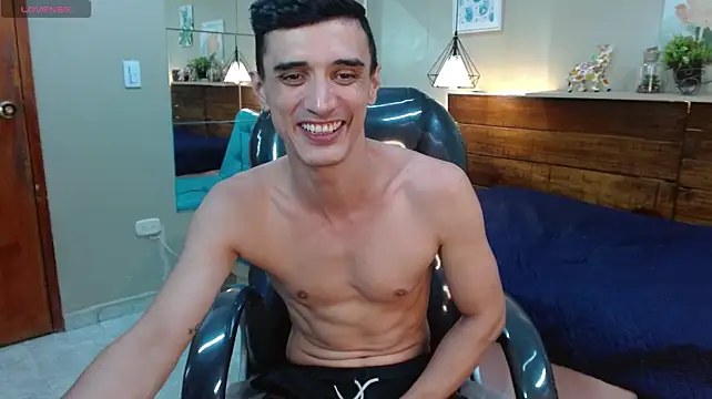 Živý XXX chat FelipeFriendly