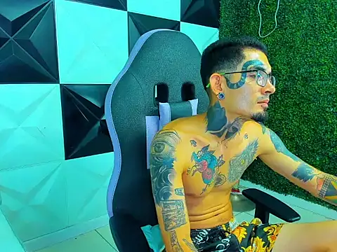 Онлайн чат XXX Boy_tatto77