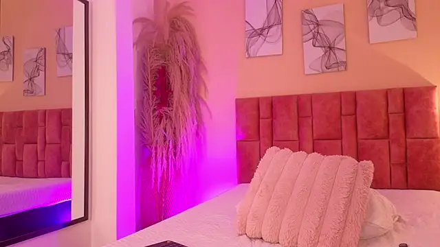 Živý XXX chat emmy_danielss