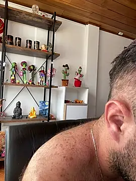Show modela ADONIS_ART01 na web-kameri