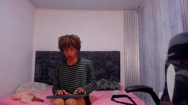 luccas_lowee: вебкам-шоу