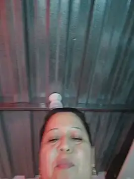 Fulopp15's Live XXX Chat
