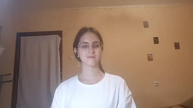 دردشة Katelemon الجنسية المباشرة