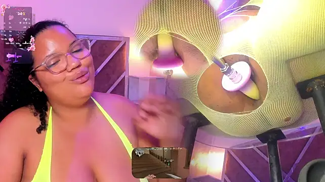 MhiaRey's Live XXX Chat