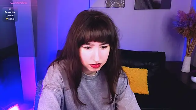Chat +18 de Lily_xBabe ao vivo