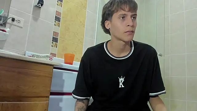 Chat XXX Live mono_blonde