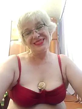 Živý XXX chat 52MiaLove02