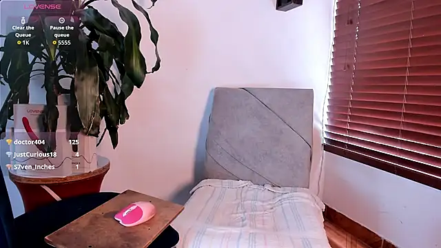im_amber Adlı Modelin Canlı XXX Sohbeti