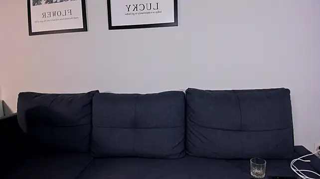 AngelikaLarson 라이브 XXX 채팅
