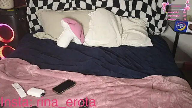 RinaErota Chat XXX in diretta