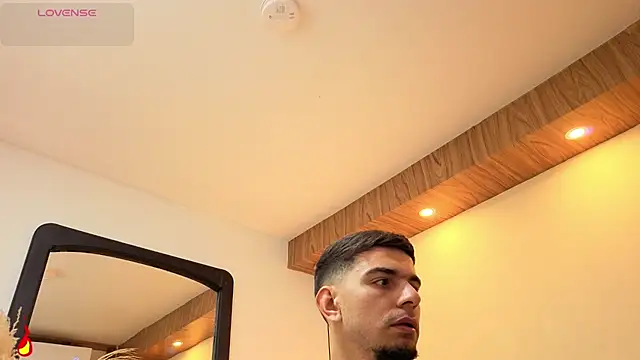 Josh_miller01 现场XXX聊天