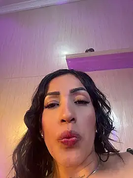 دردشة kendall_flower الجنسية المباشرة
