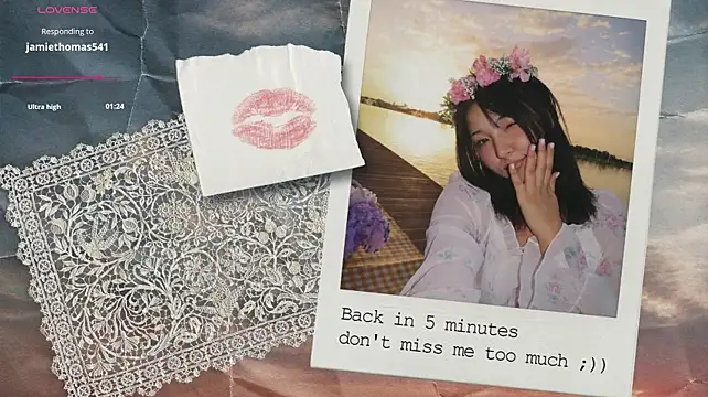 minnie_joy XXX чат на  живо
