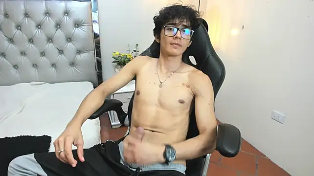 הופעת וובקאם של tim_cooper