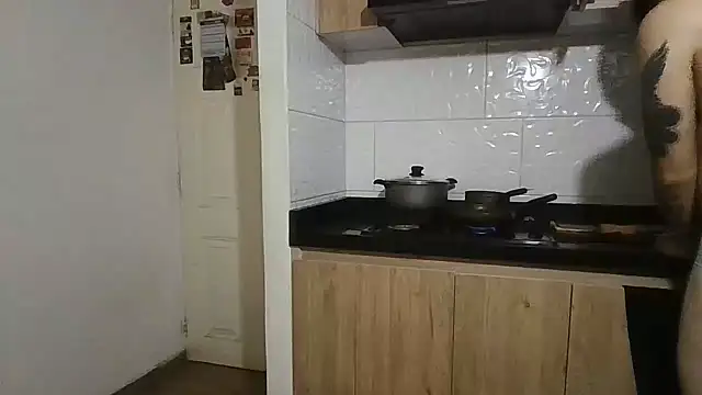 دردشة Tony_Wylie الجنسية المباشرة