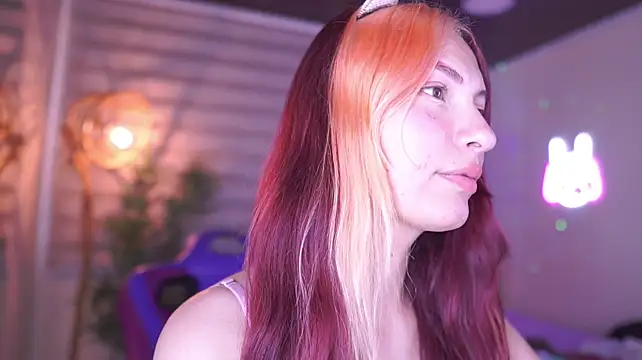 Chat XXX ao vivo de Rebecah_1