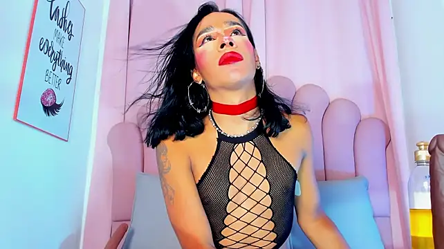 แชท XXX สดของ NicoleMadrird
