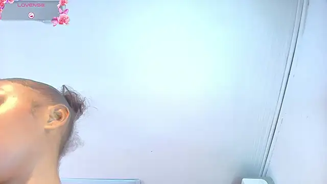ariannaruiz লাইভ XXX চ্যাট