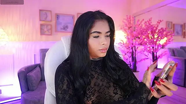 Živý XXX chat MeganLowell