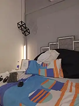 Sirenyrouss Live XXX-Chat