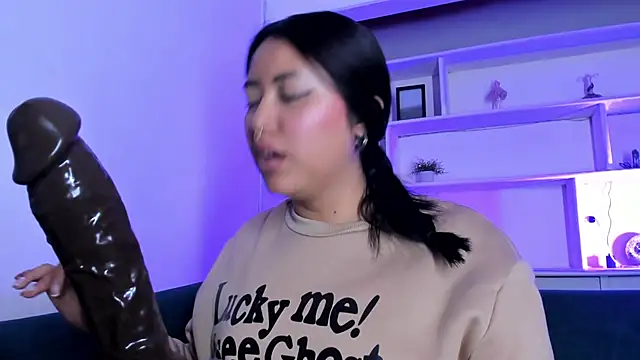 צ'אט XXX בשידור חי של Saelivrae