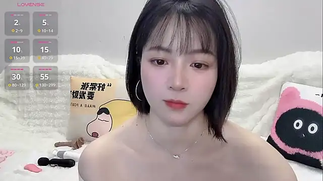 Lucy-8 Live XXX-Chat