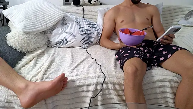 RyanStorm_ élő XXX-chatje