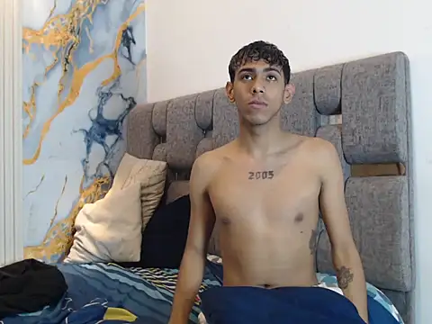 XXX chat uživo modela CUTE_BOYS2026