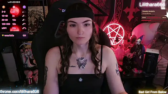 Chat +18 de Lilithara666 ao vivo