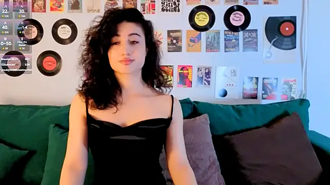 Maya_Rogerss Chat XXX in diretta