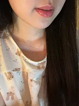 Uyennii02n Live XXX chat