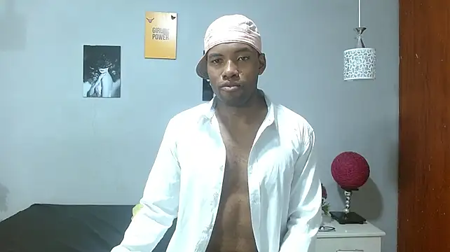 XXX chat uživo modela king_smith69