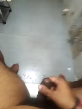vinay_smalldick: διαδικτυακό σόου στην κάμερα
