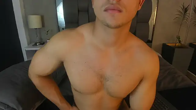 Charlie___Musk 即時 XXX 聊天