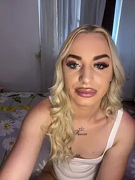 RuxyCatrina Webcam show