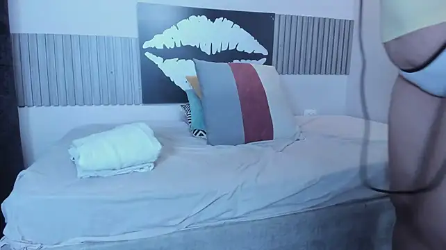 XXX chat uživo modela MilaSunshine_