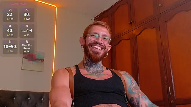 Czat XXX na żywo – Simon_Rz