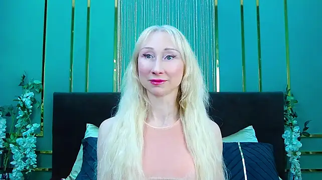 KissDreamm's Live XXX Chat
