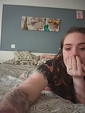 AndHerXO webkamerás műsora