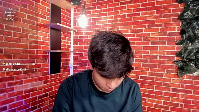 Chat +18 de Thiago_Kozak ao vivo