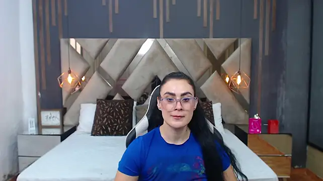 MartinaaFit's Live XXX Chat