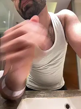 cutebeardi webcam show