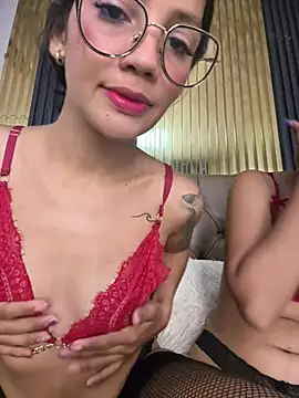 party-girls' Live XXX Chat