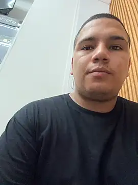 XXX chat uživo modela Patricio_02