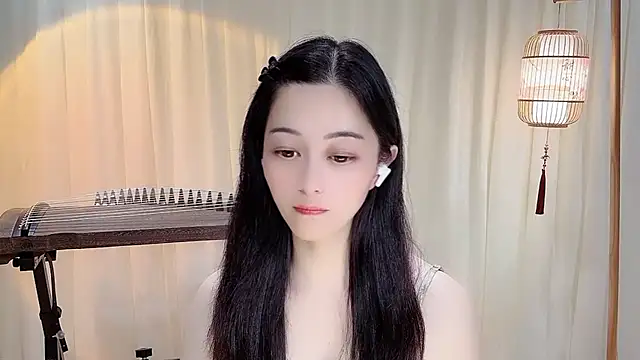Tian-xin-999 লাইভ XXX চ্যাট