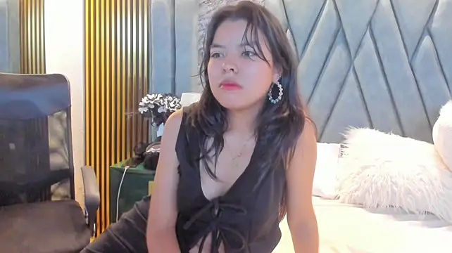 Dulce_Glamor_ লাইভ XXX চ্যাট