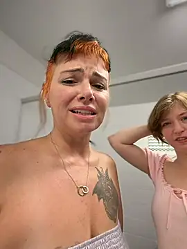 MarlaFknSinger Live XXX Chat
