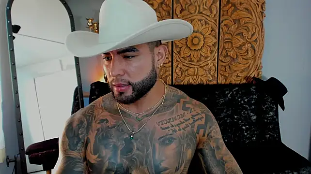 Aaron_Vega – Live XXX-chat